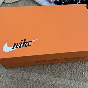 Cute black Mike blazers